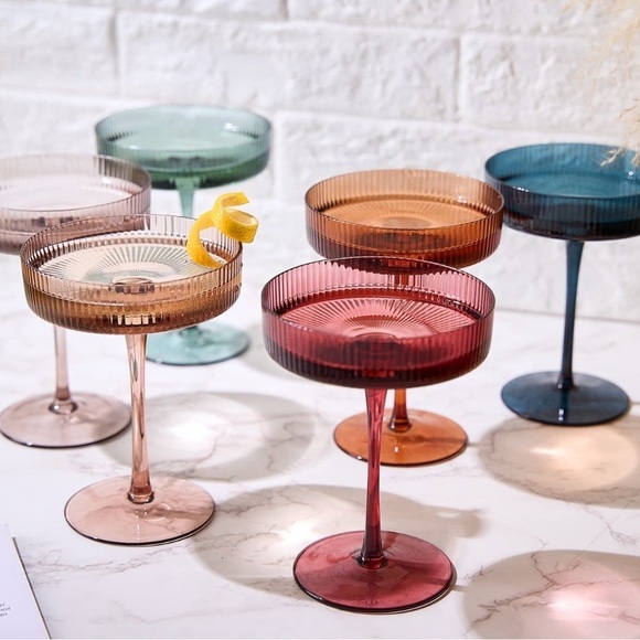 Ribbed Coupes glasses set of six beautiful colors ππβ¨πΈπ·πΎ (1) set of six π - Picture 2 of 4